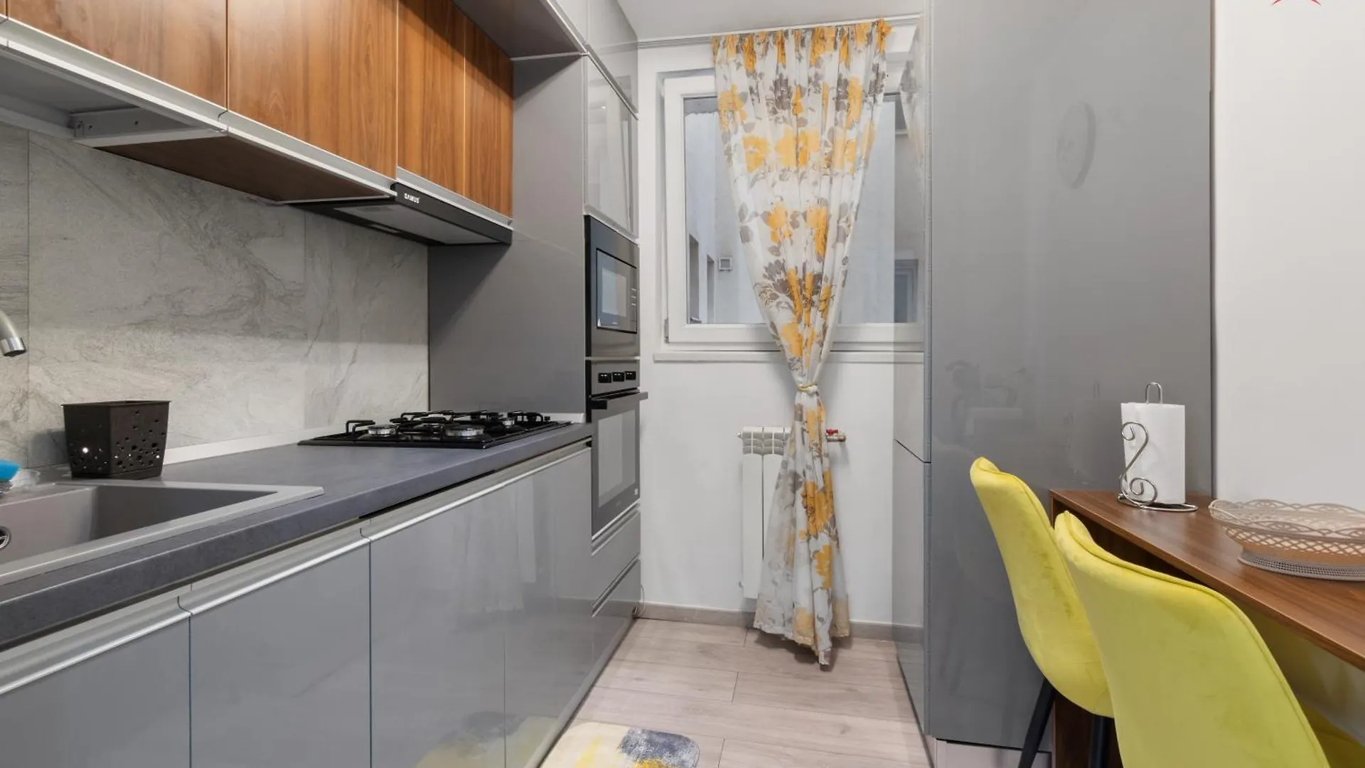 Apartament Lucas Bucuresti 0*, 布加勒斯特