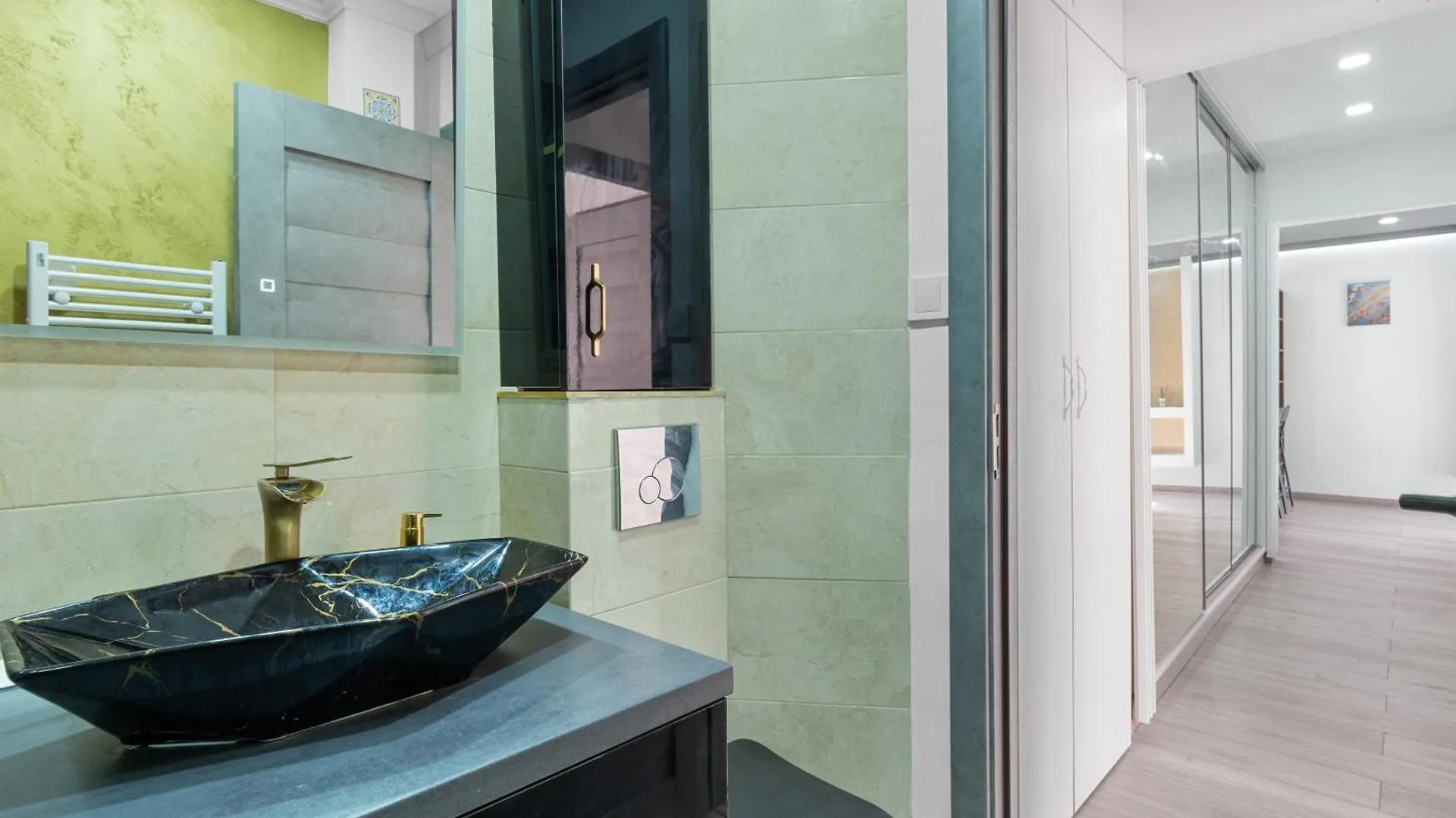 Apartment Apartament Lucas Bucuresti